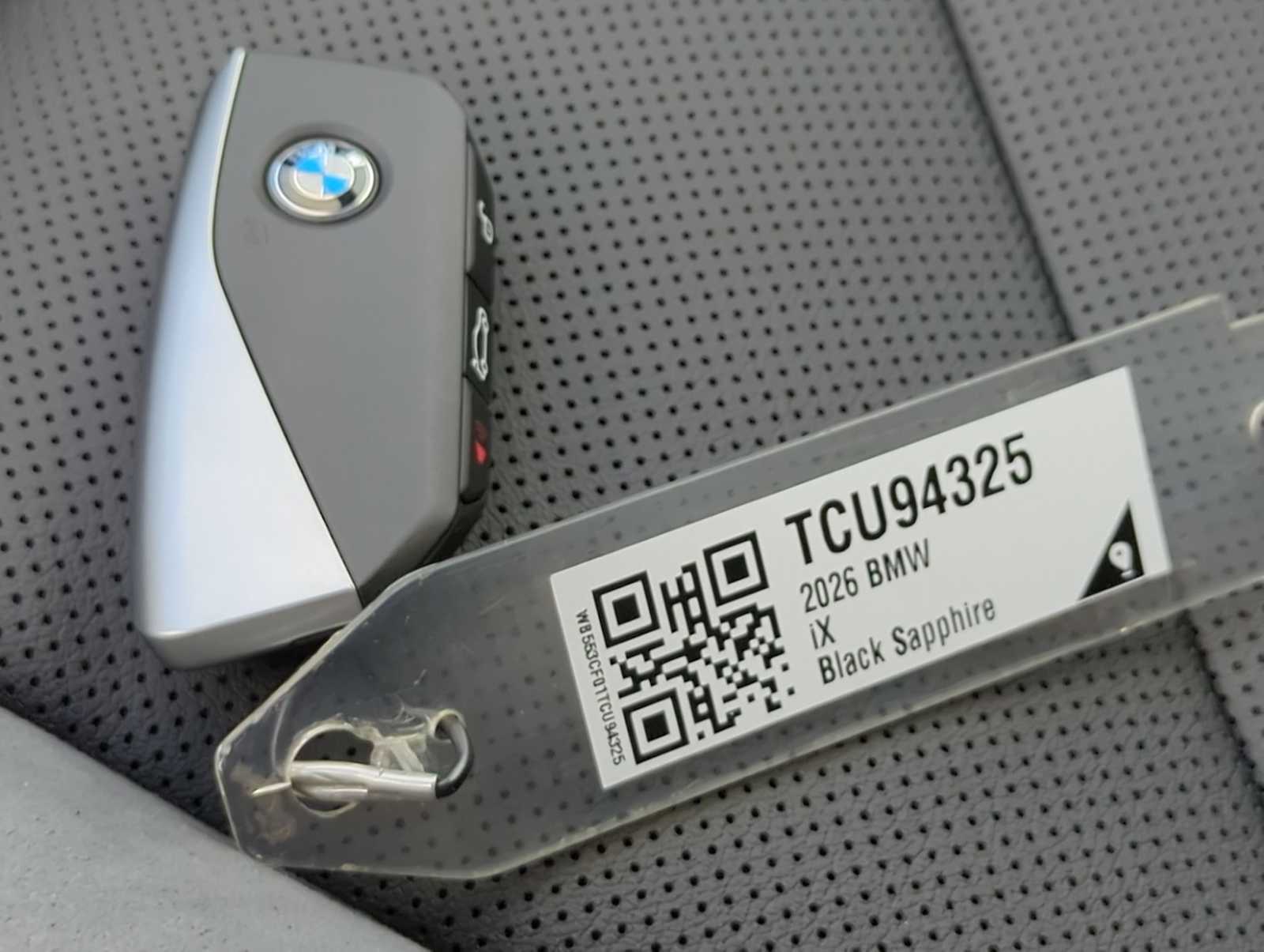 Thumbnail: 2026 BMW iX - 35