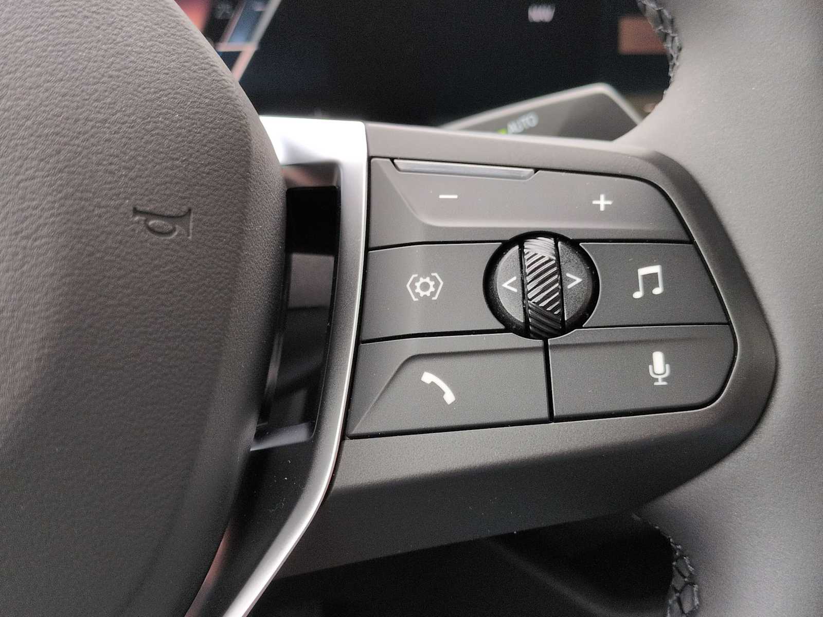 Thumbnail: 2026 BMW 2 Series - 27