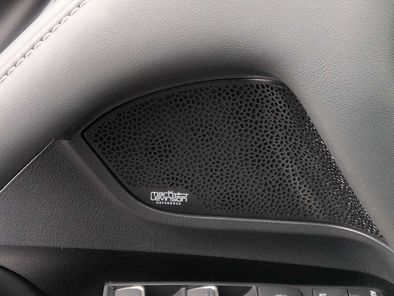 Thumbnail: 2024 Lexus LX - 32