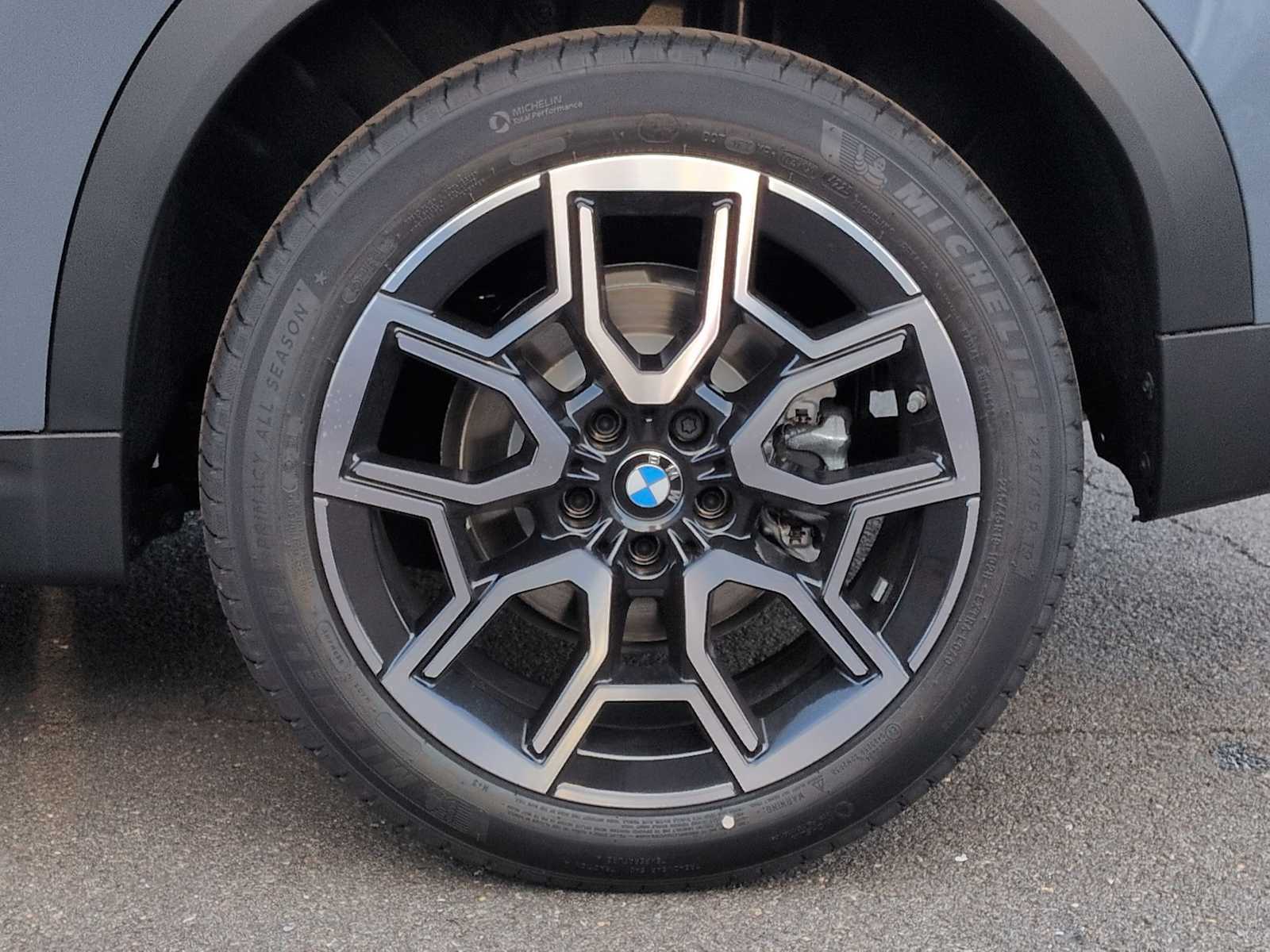 Thumbnail: 2026 BMW X2 - 14