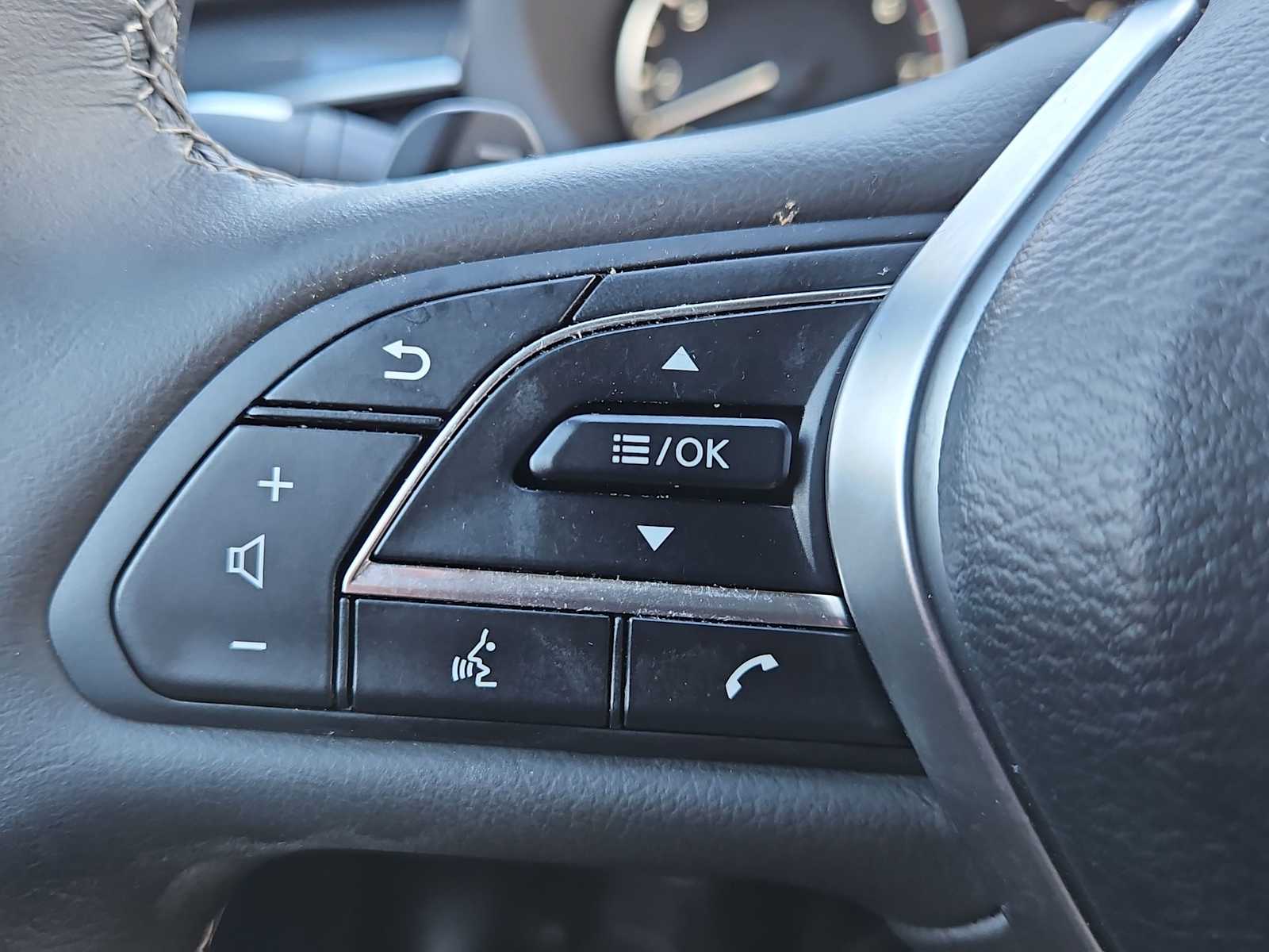 Thumbnail: 2023 INFINITI QX50 - 24