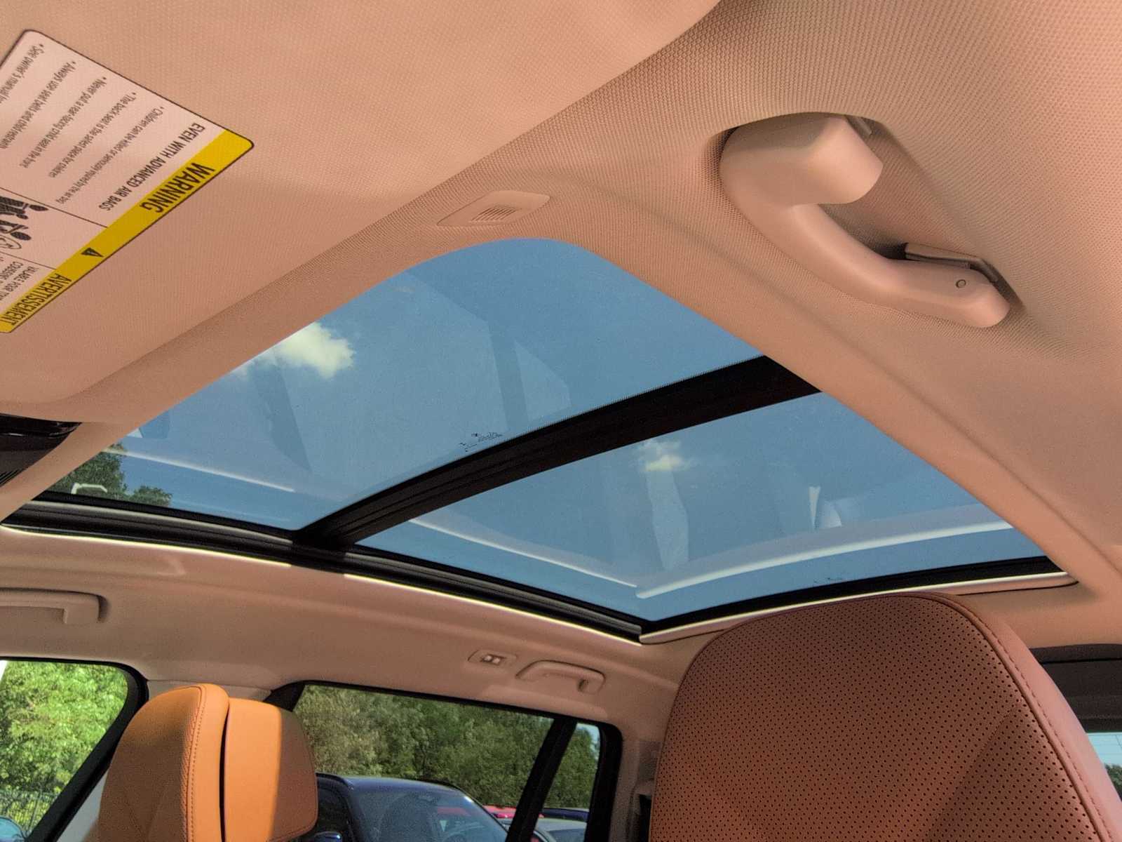 Thumbnail: 2027 BMW X7 - 20