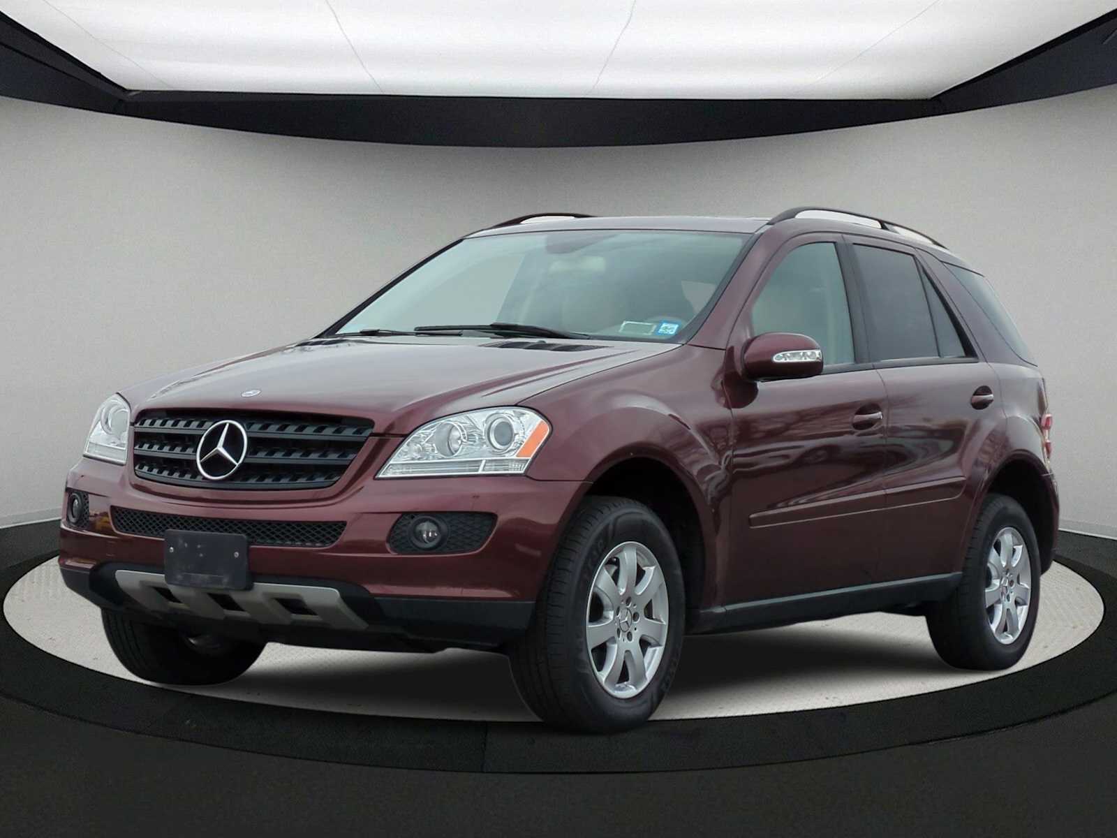 Thumbnail: 2006 Mercedes-Benz M-Class - 4