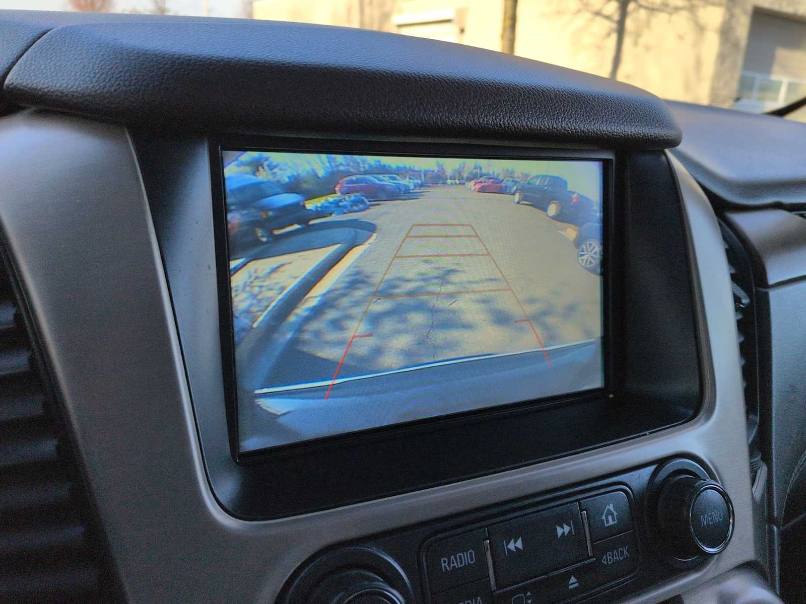 Thumbnail: 2018 GMC Yukon - 32