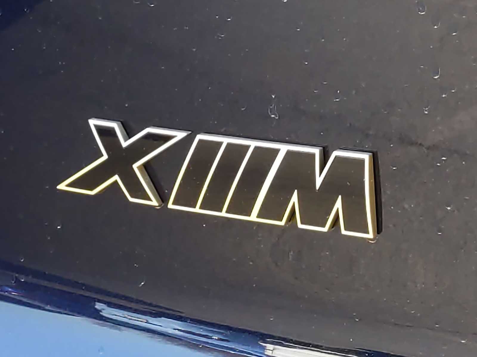 Thumbnail: 2025 BMW XM - 12