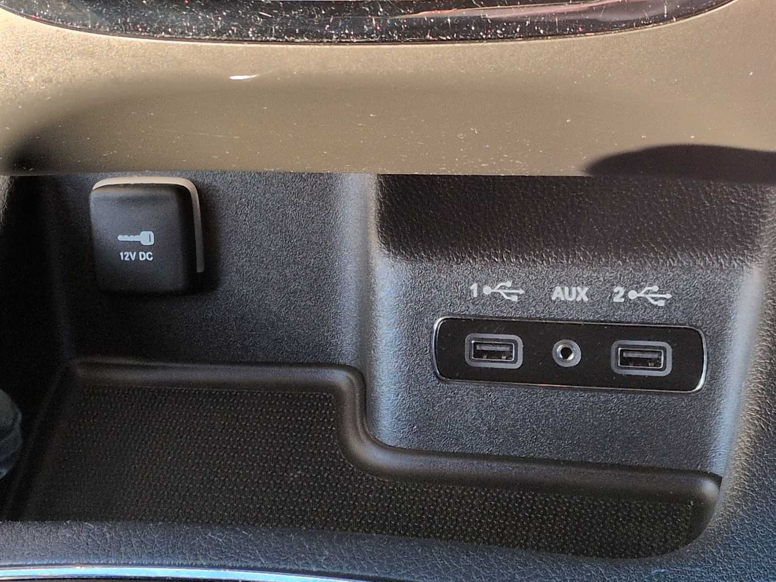 Thumbnail: 2018 Dodge Durango - 34