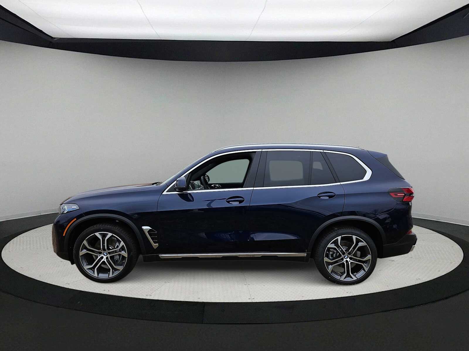 Thumbnail: 2026 BMW X5 - 5