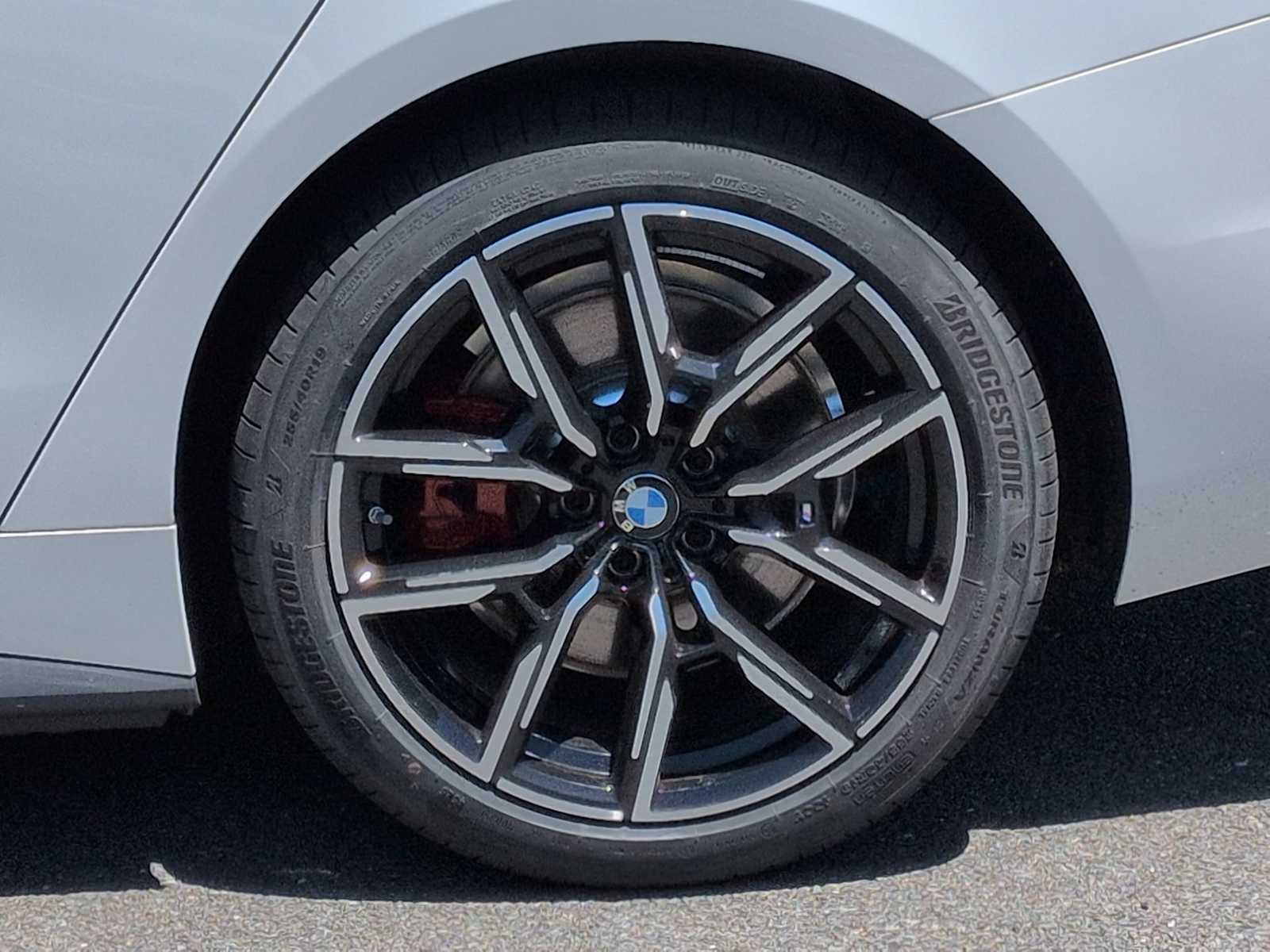Thumbnail: 2026 BMW i4 - 14