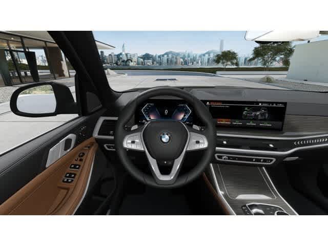Thumbnail: 2026 BMW X7 - 13