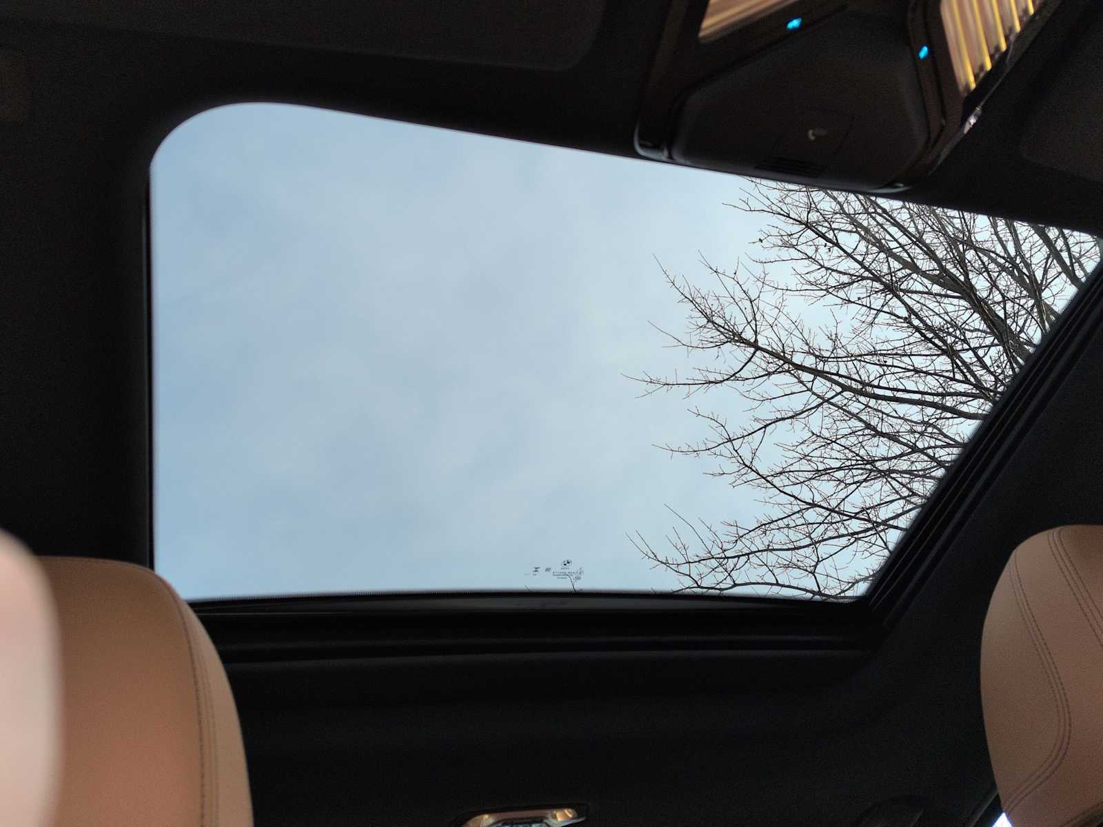 Thumbnail: 2025 BMW 3 Series - 23