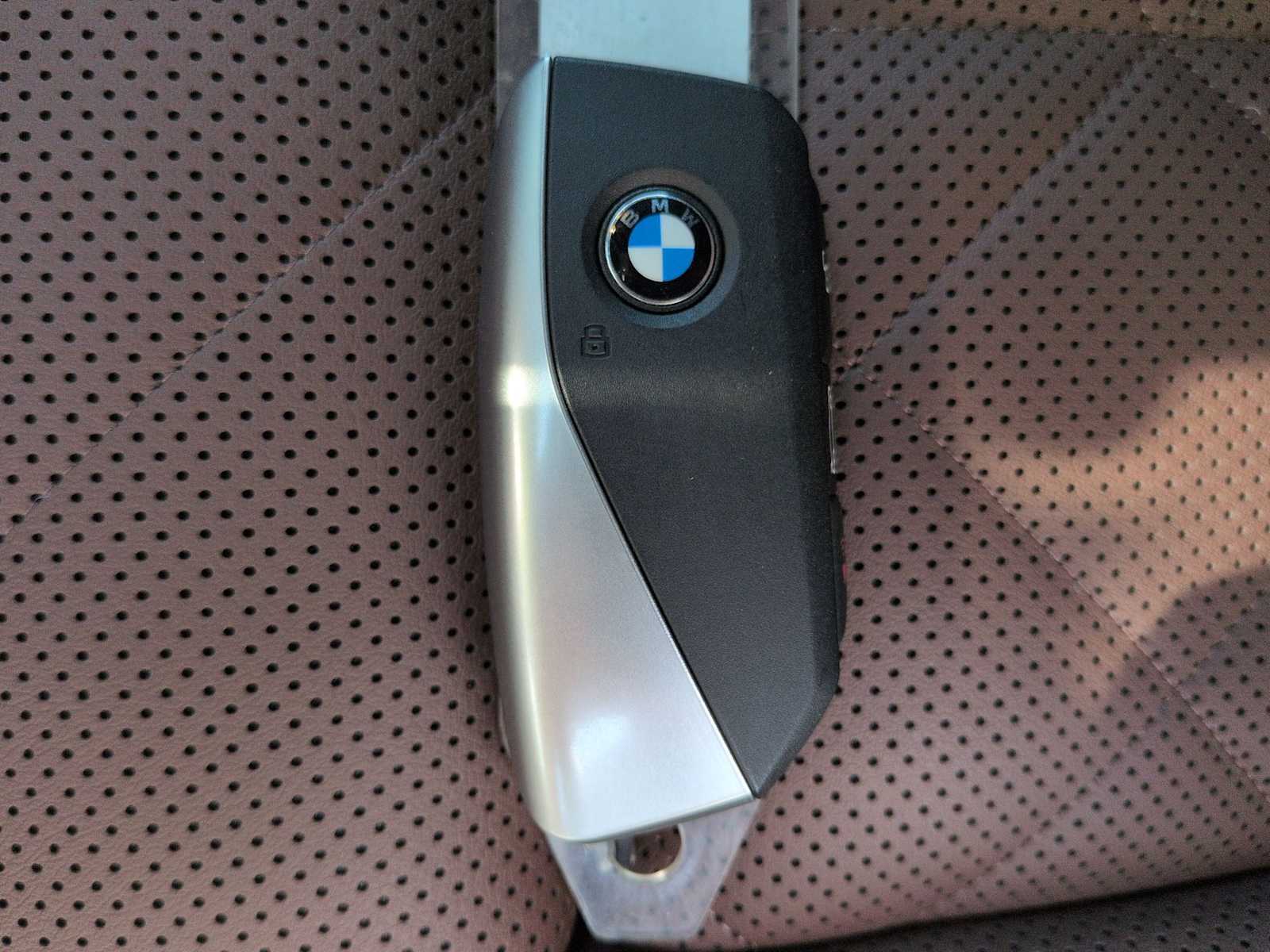 Thumbnail: 2026 BMW X5 - 37