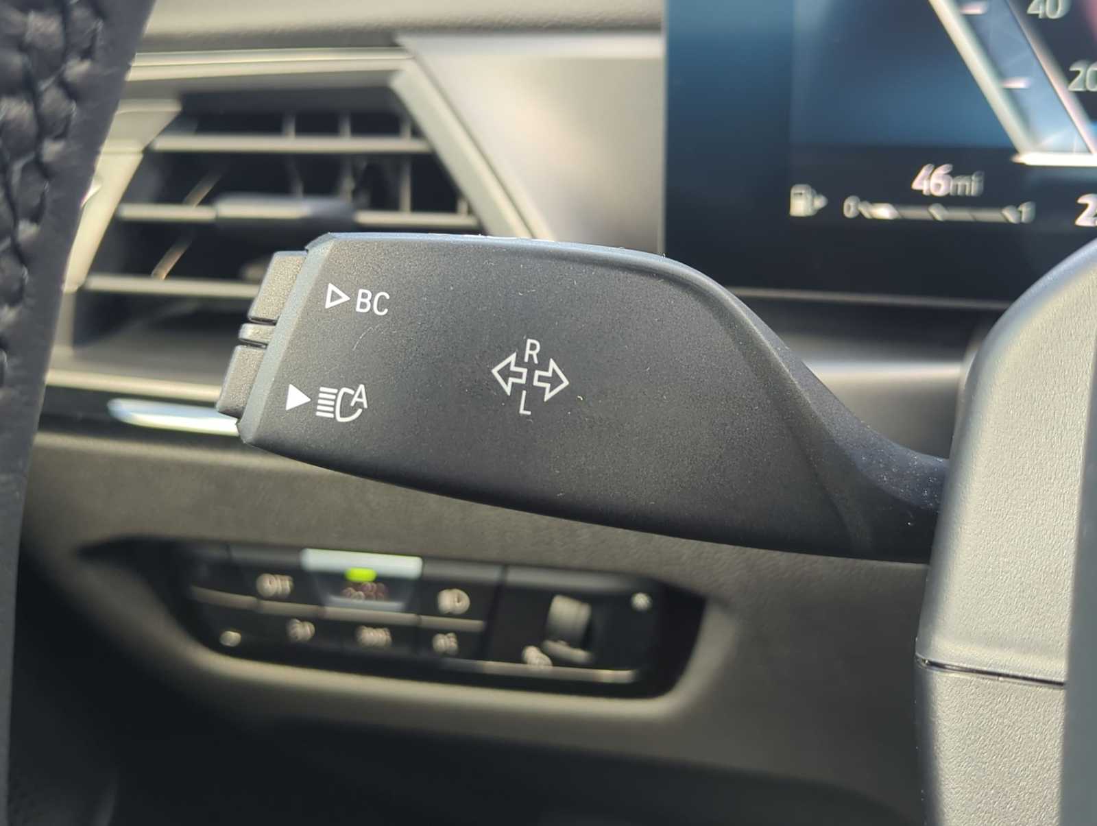 Thumbnail: 2024 BMW 2 Series - 26