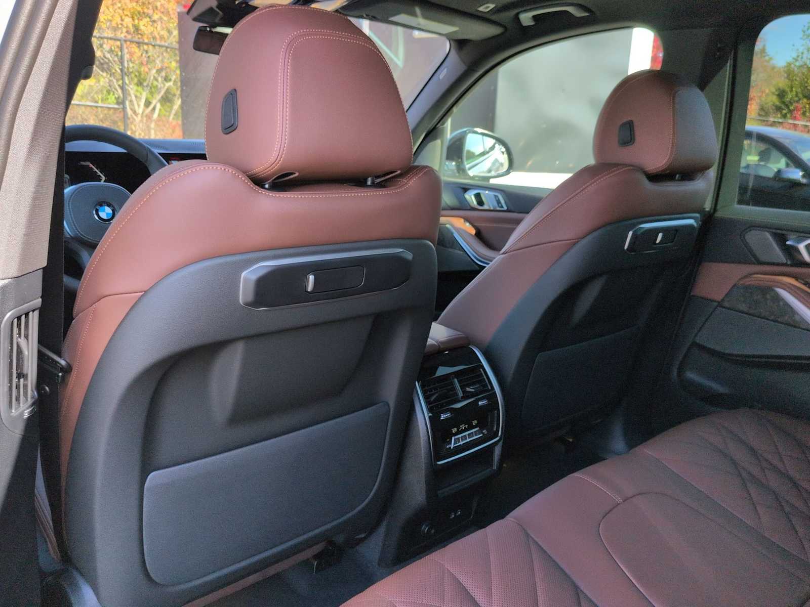 Thumbnail: 2026 BMW X5 - 19