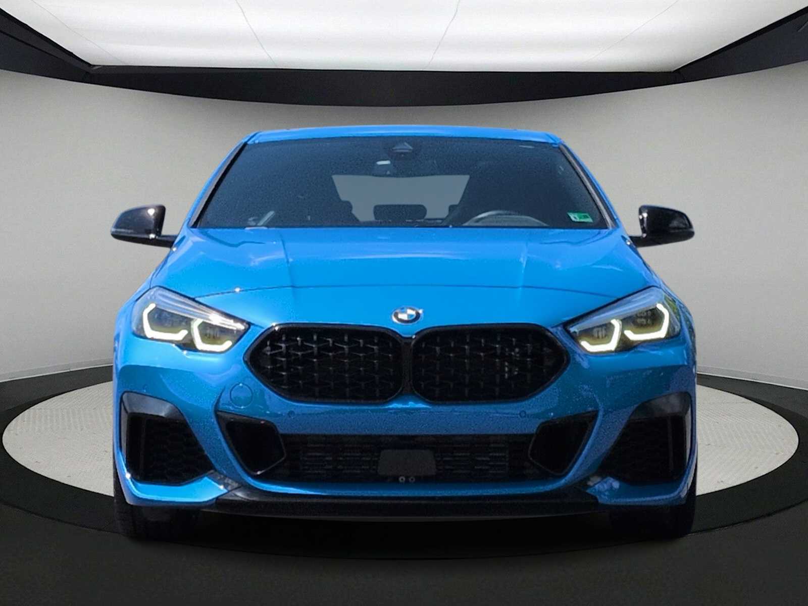 Thumbnail: 2024 BMW 2 Series - 3