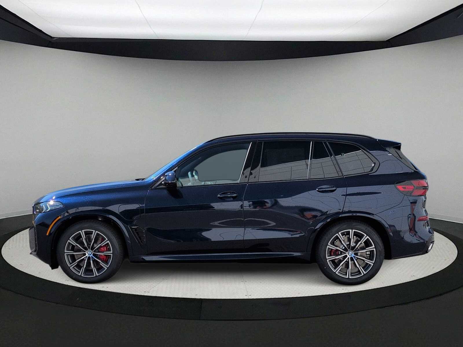 Thumbnail: 2026 BMW X5 - 5