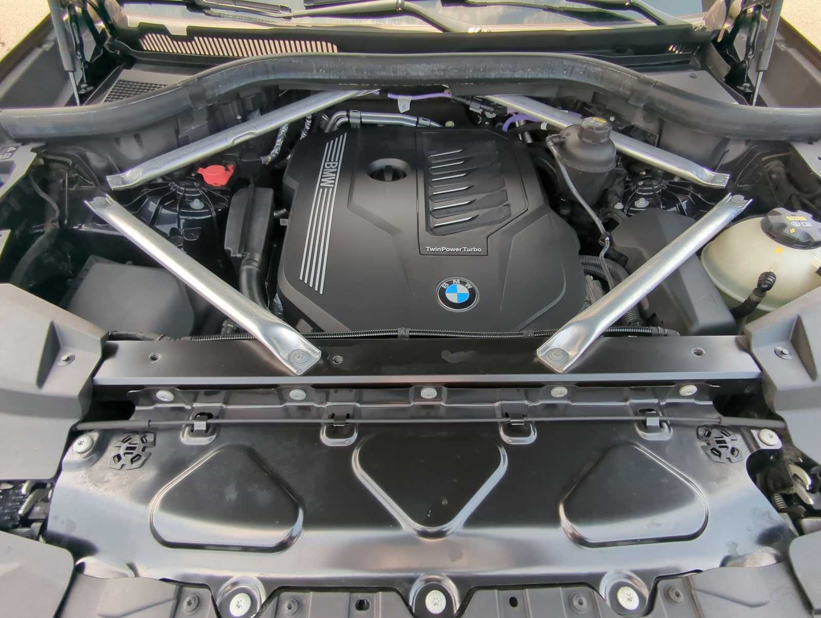 2022 BMW X5 xDrive40i 6