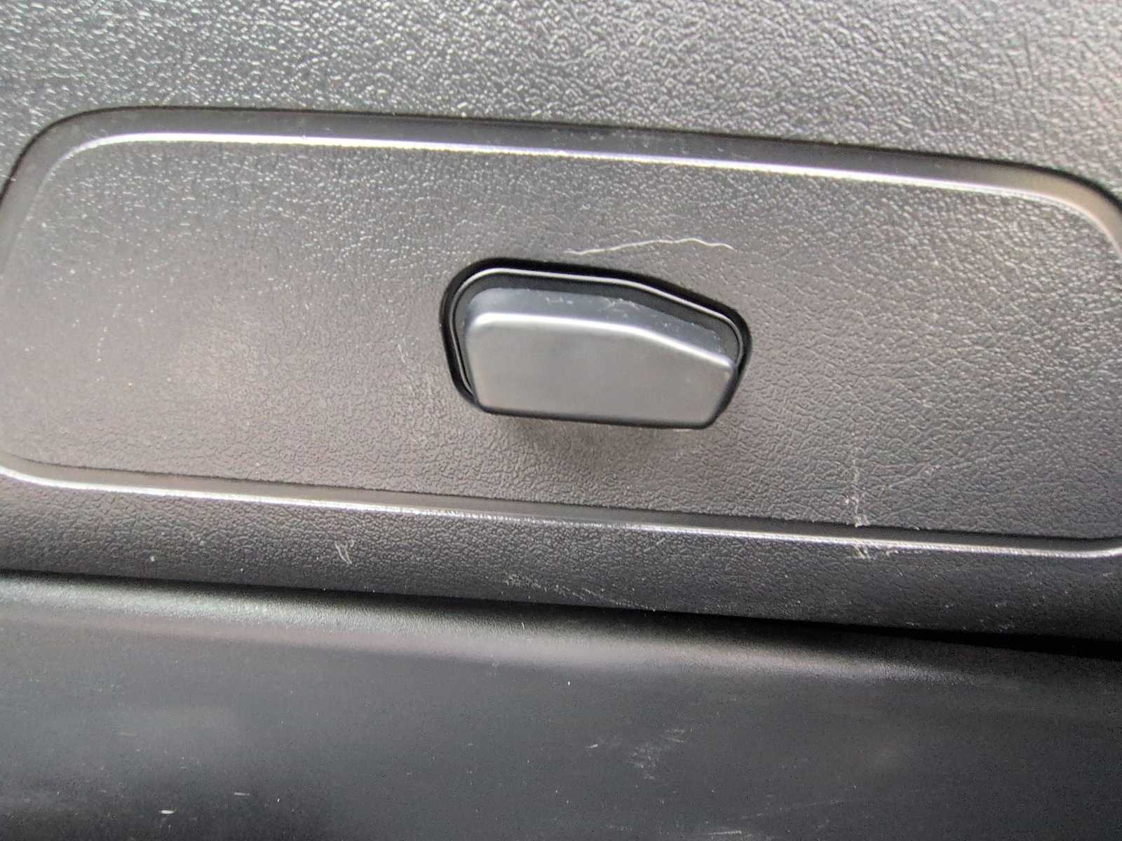 Thumbnail: 2017 Jeep Compass - 18