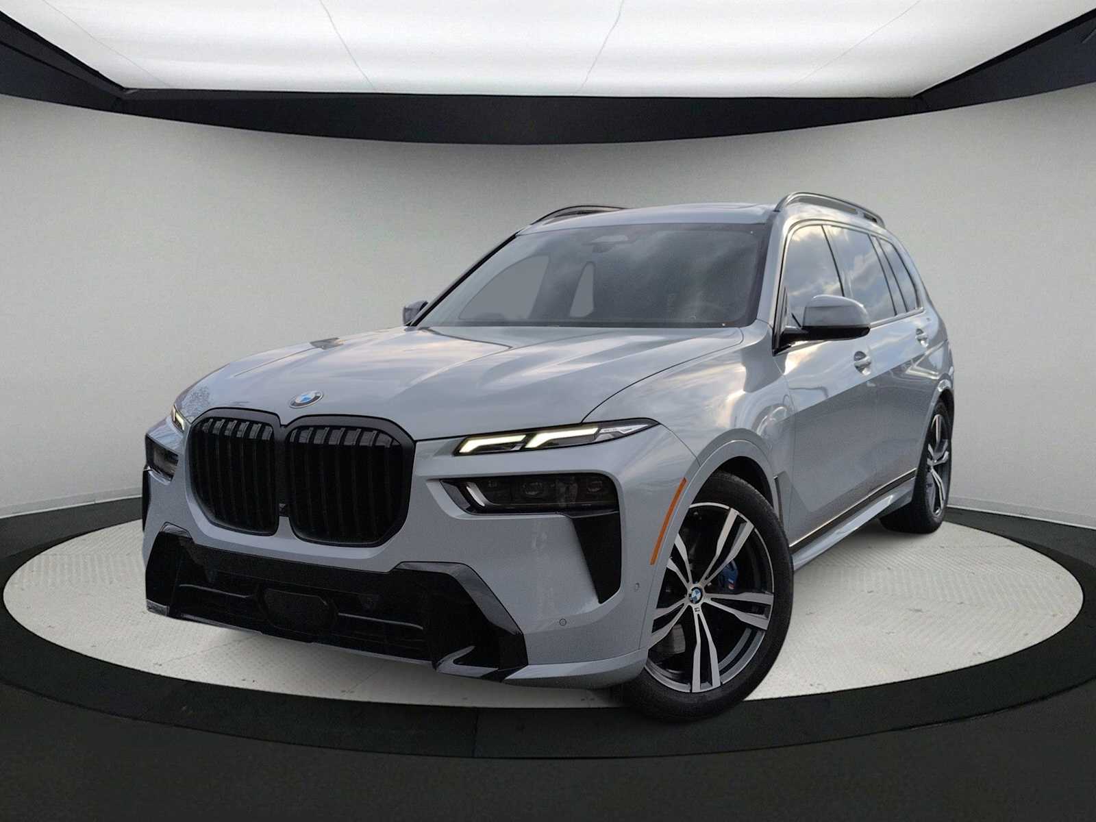 Thumbnail: 2023 BMW X7 - 1