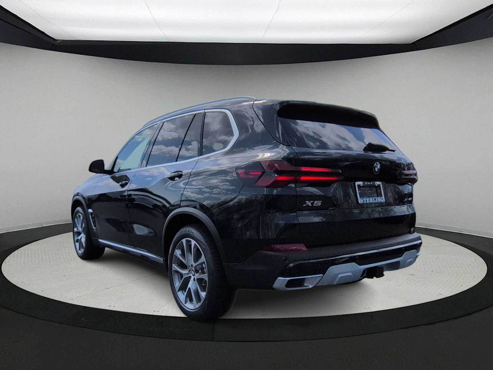Thumbnail: 2026 BMW X5 - 6