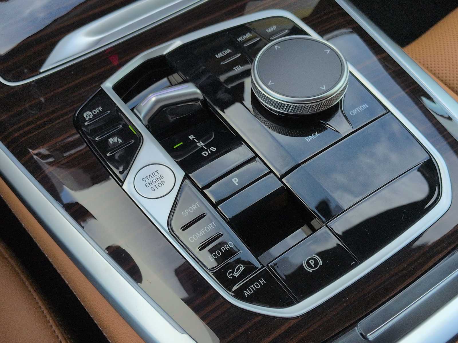 Thumbnail: 2026 BMW X5 - 35