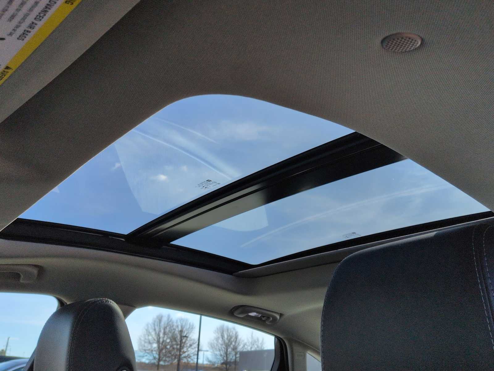 Thumbnail: 2017 Buick LaCrosse - 20