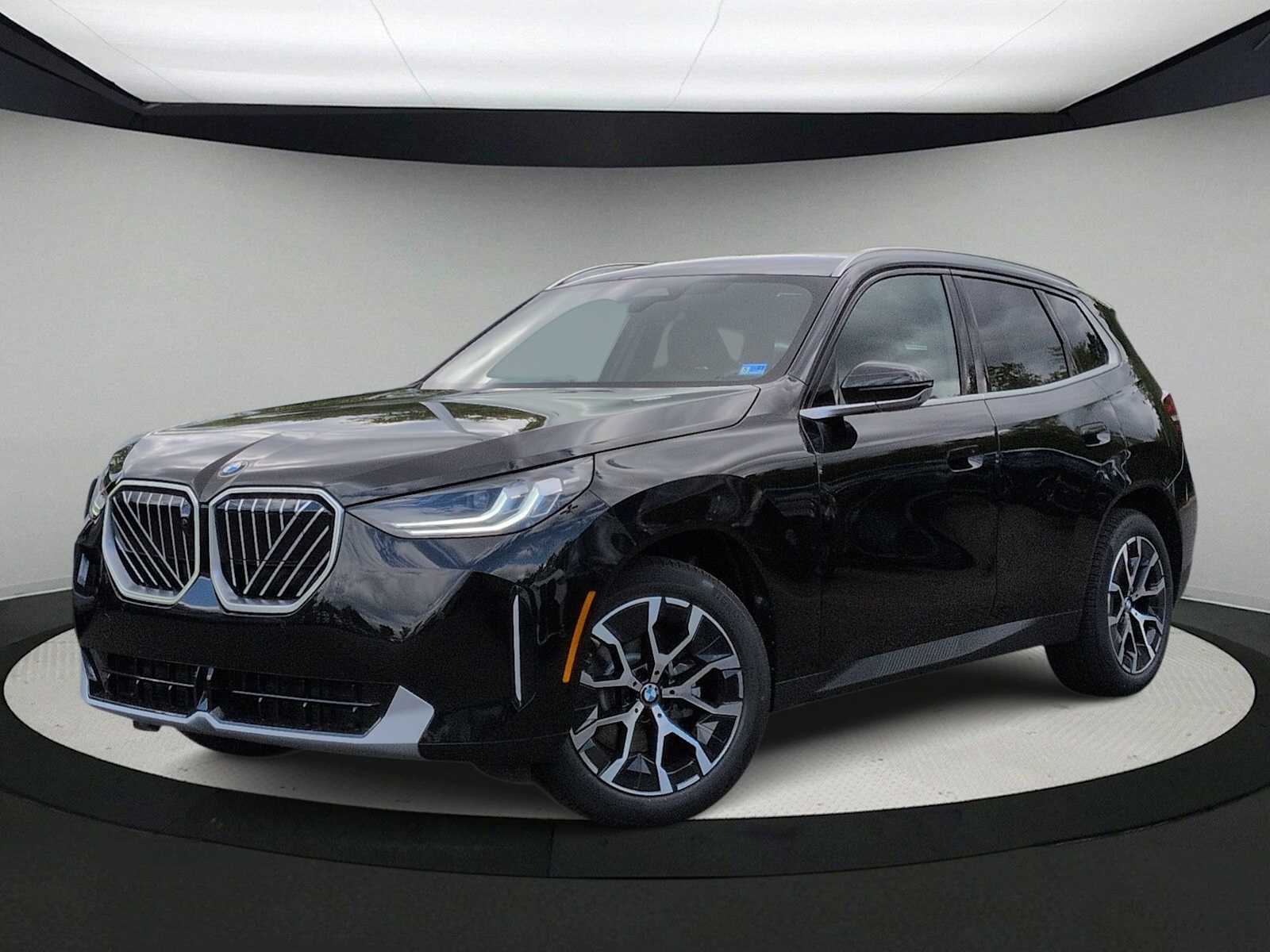 Thumbnail: 2026 BMW X3 - 1