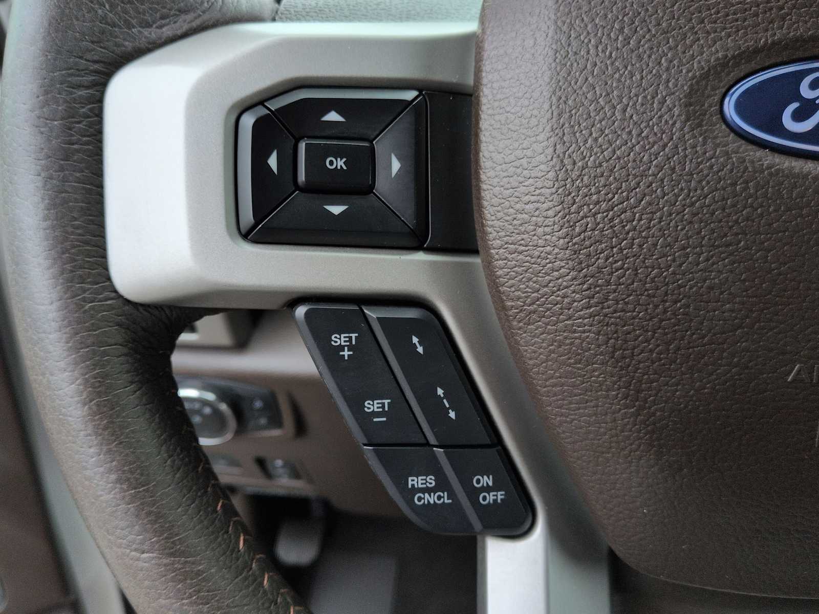 Thumbnail: 2020 Ford F-350 - 26