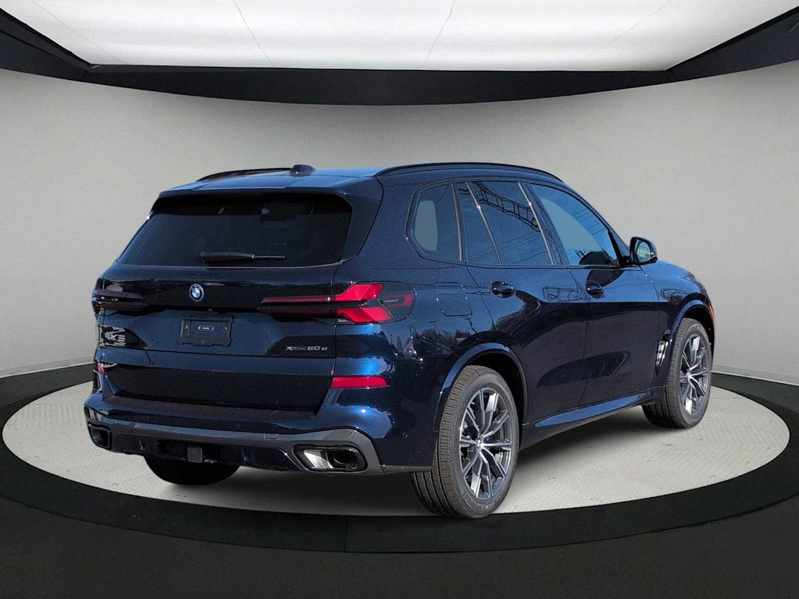 Thumbnail: 2026 BMW X5 - 8