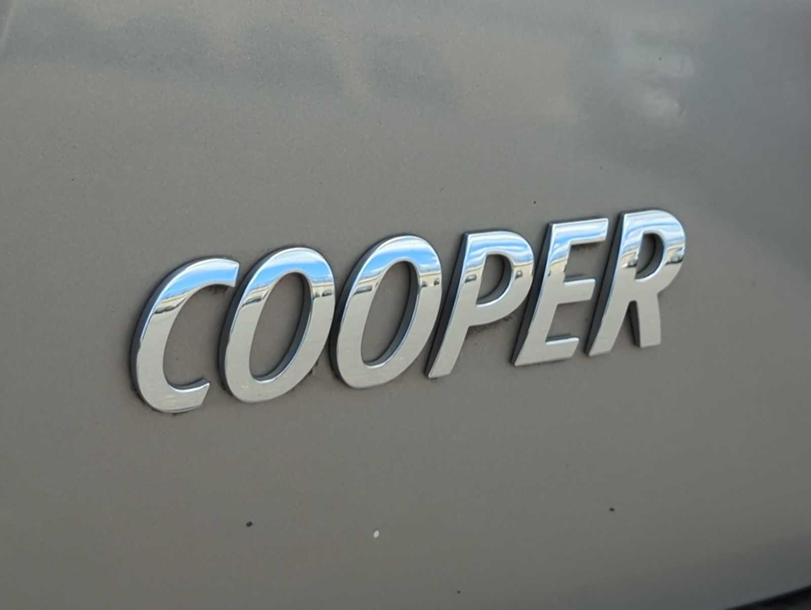 Thumbnail: 2016 MINI Cooper Convertible - 13