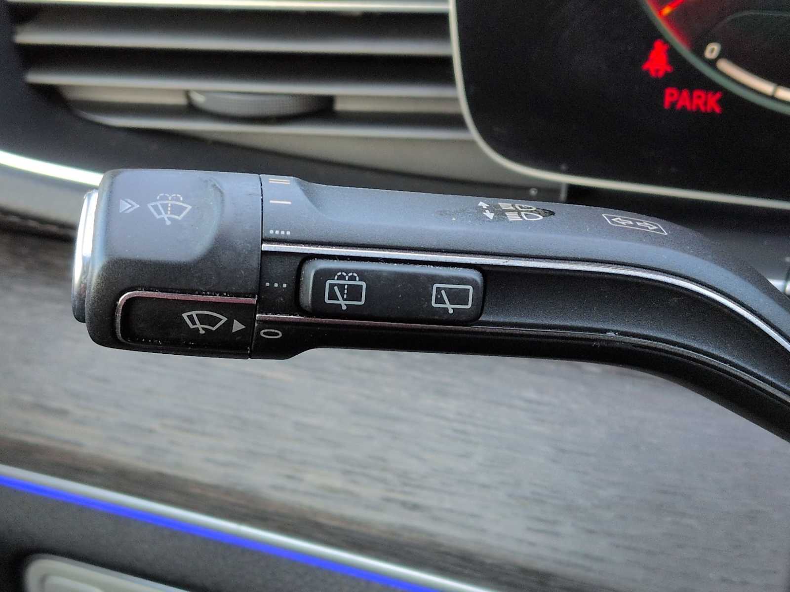 Thumbnail: 2022 Mercedes-Benz GLE - 26