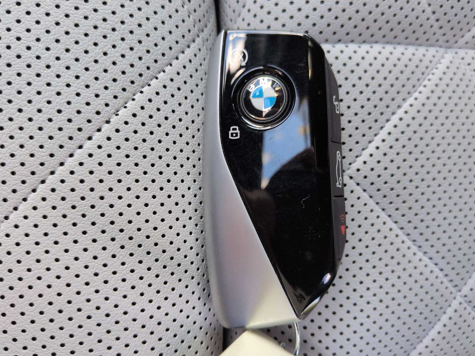 Thumbnail: 2025 BMW X7 - 36