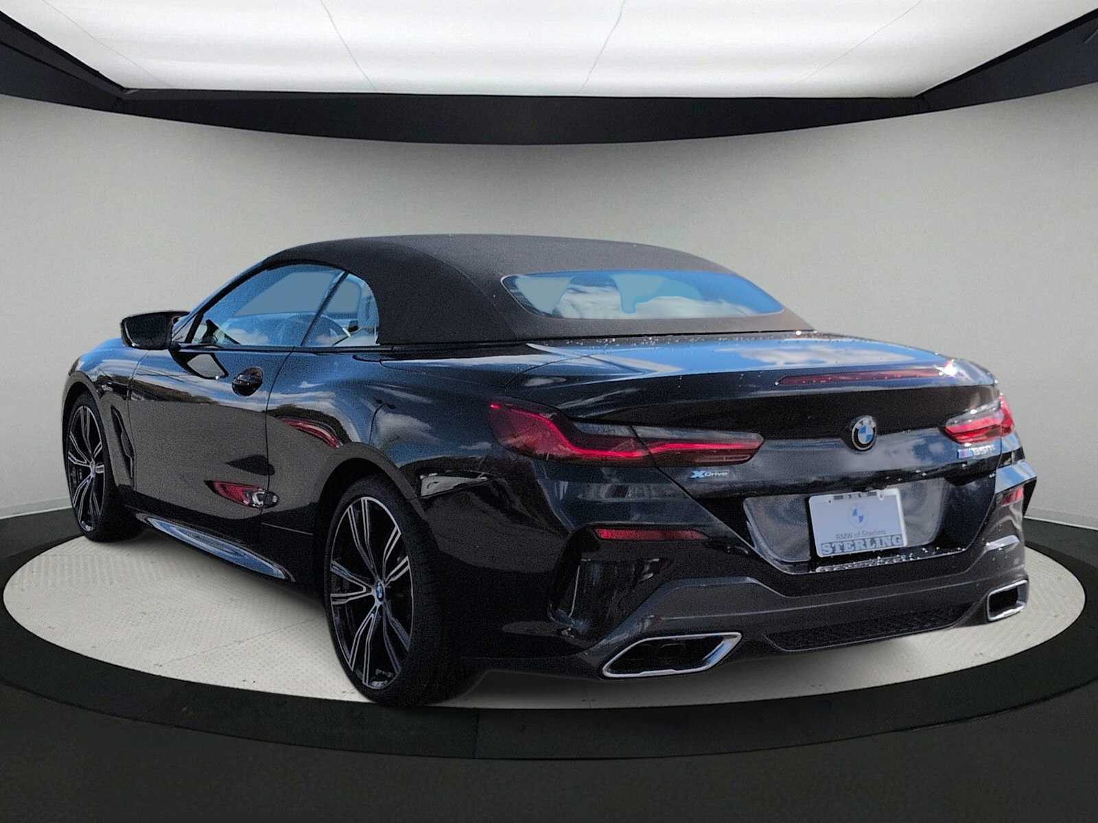 Thumbnail: 2024 BMW 8 Series - 6