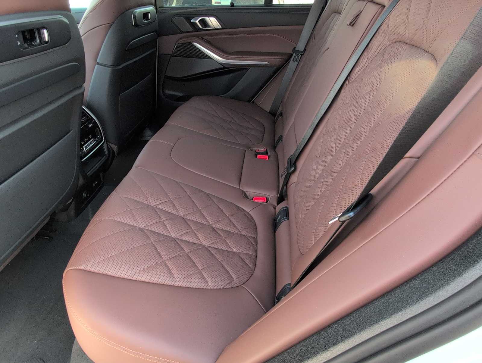 Thumbnail: 2026 BMW X5 - 19