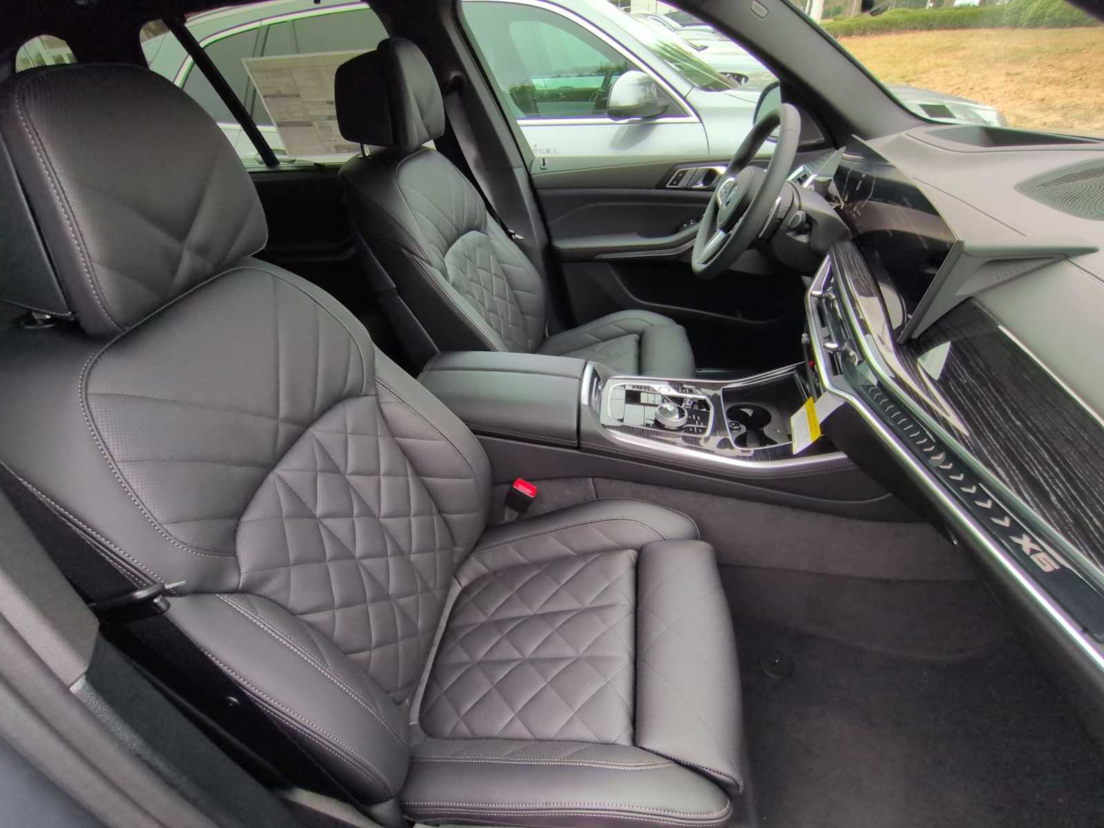 Thumbnail: 2026 BMW X5 - 24