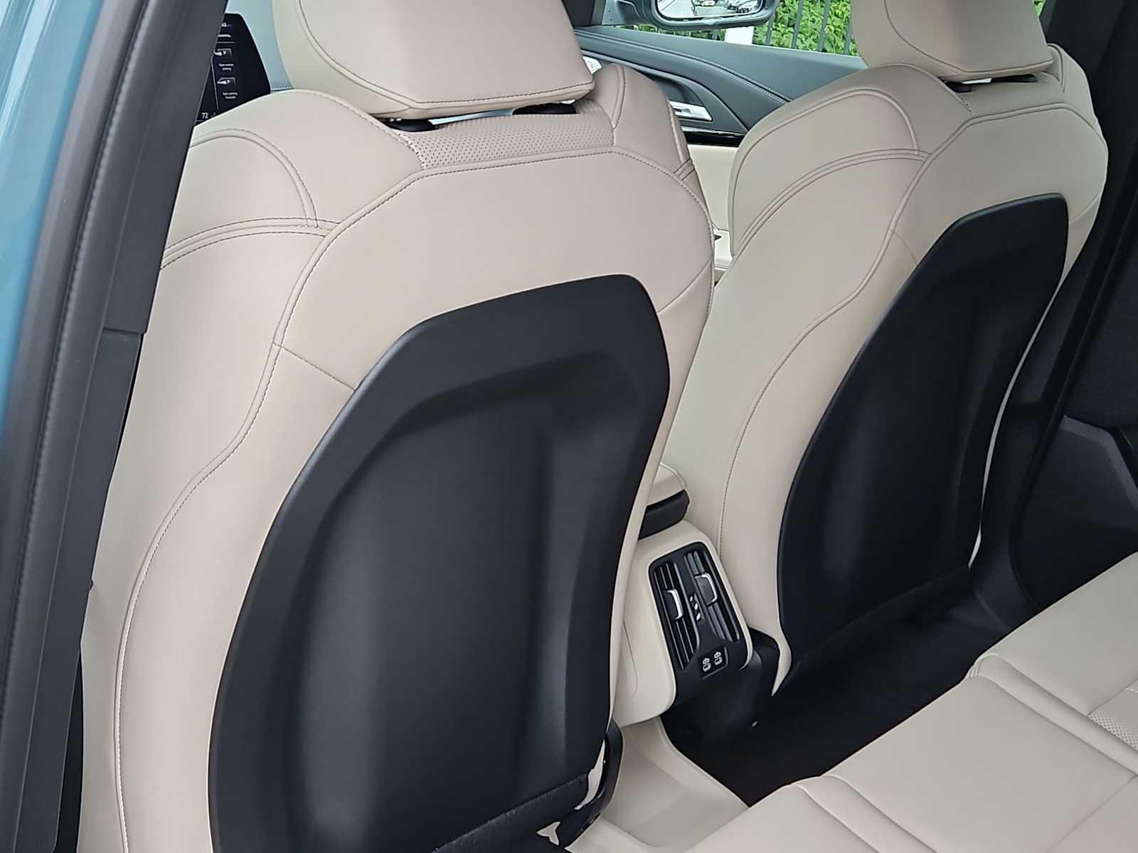 Thumbnail: 2025 BMW X1 - 18