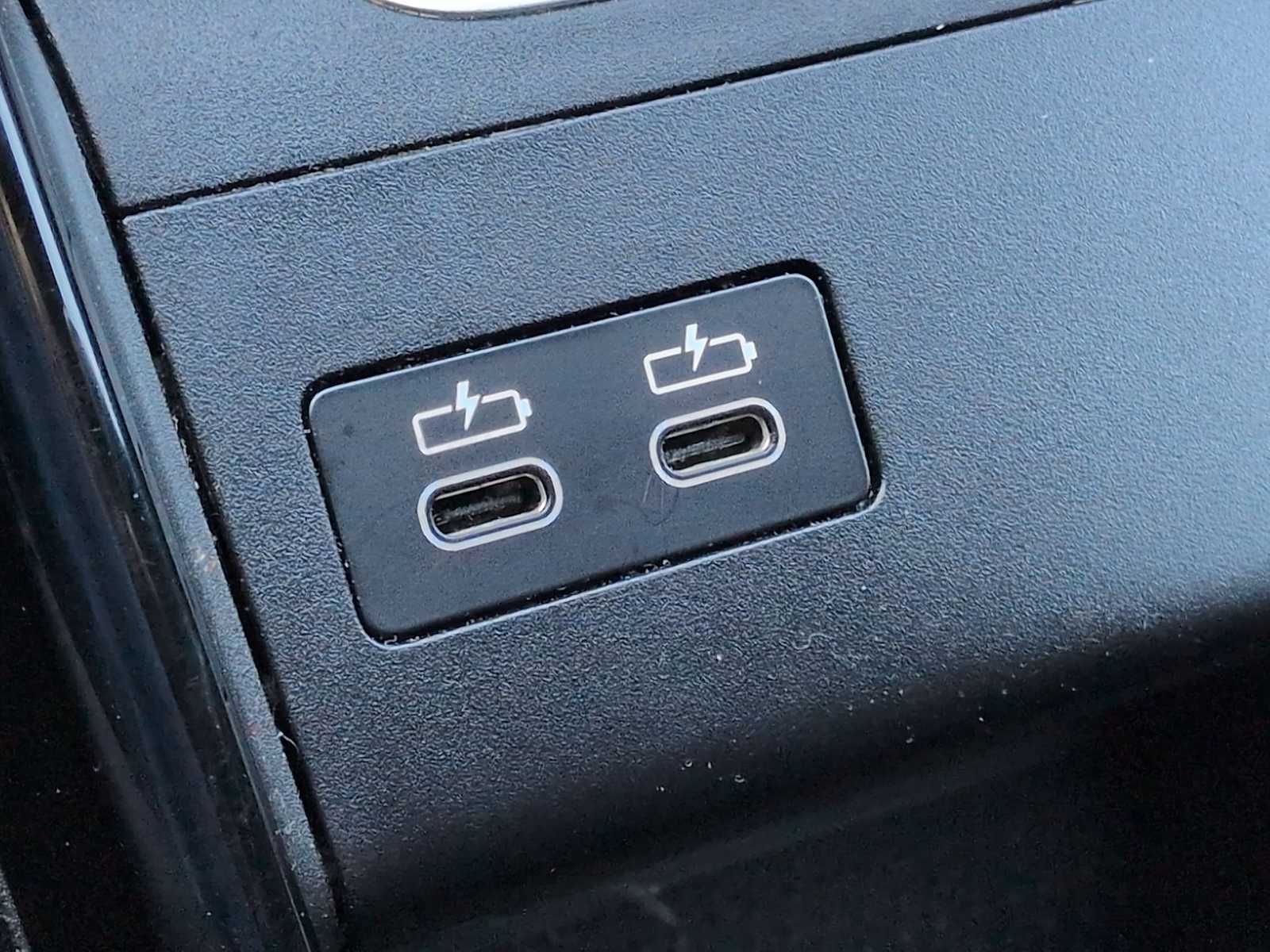 Thumbnail: 2025 BMW X1 - 32