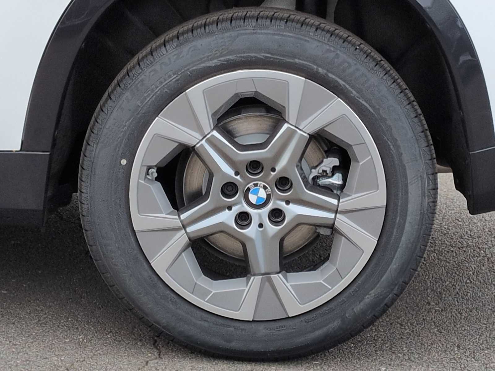 Thumbnail: 2026 BMW X1 - 14