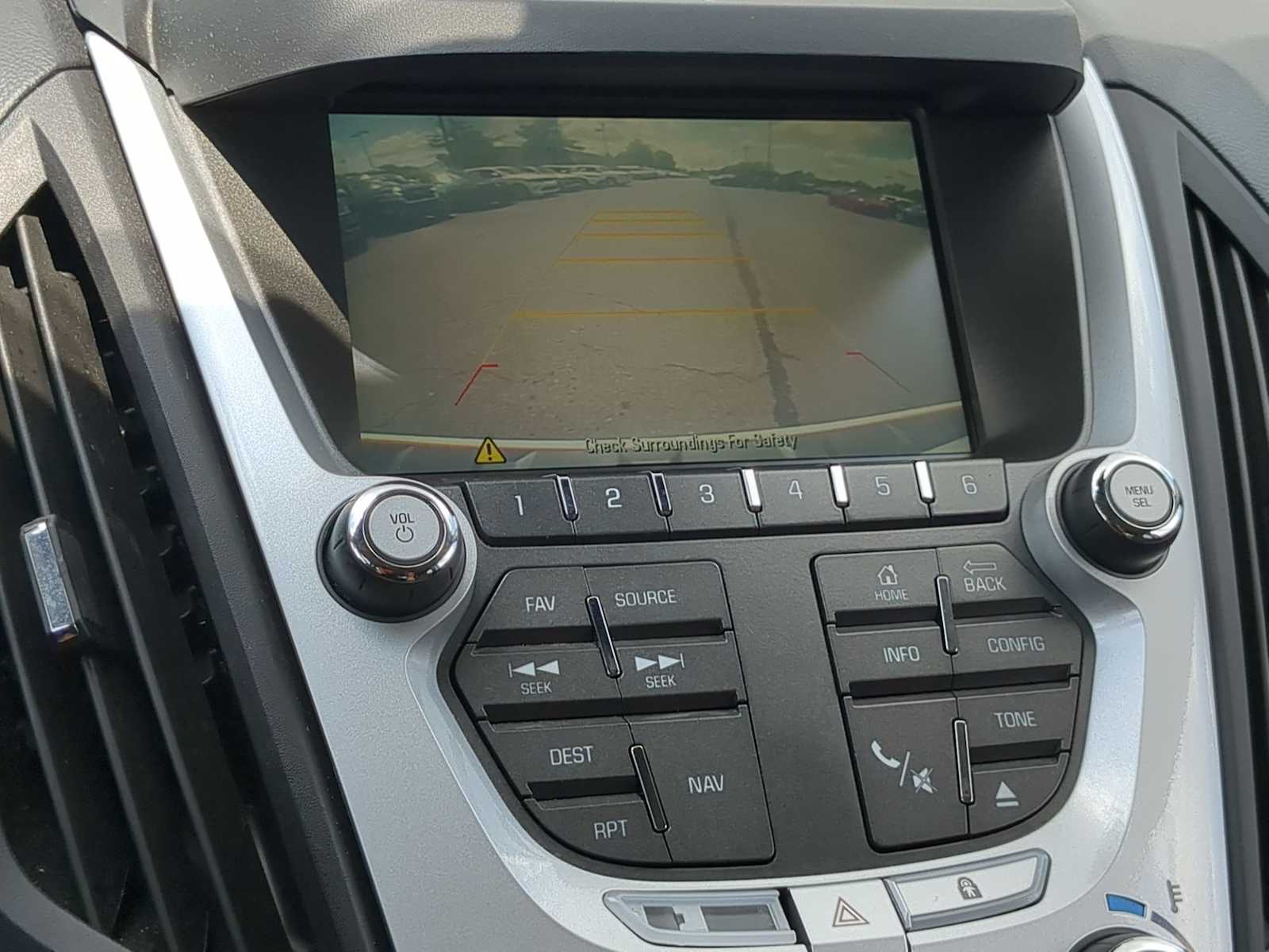 Thumbnail: 2015 Chevrolet Equinox - 30