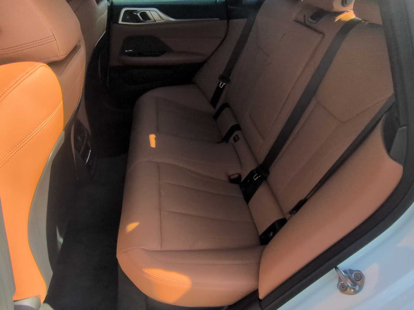 Thumbnail: 2026 BMW i4 - 21