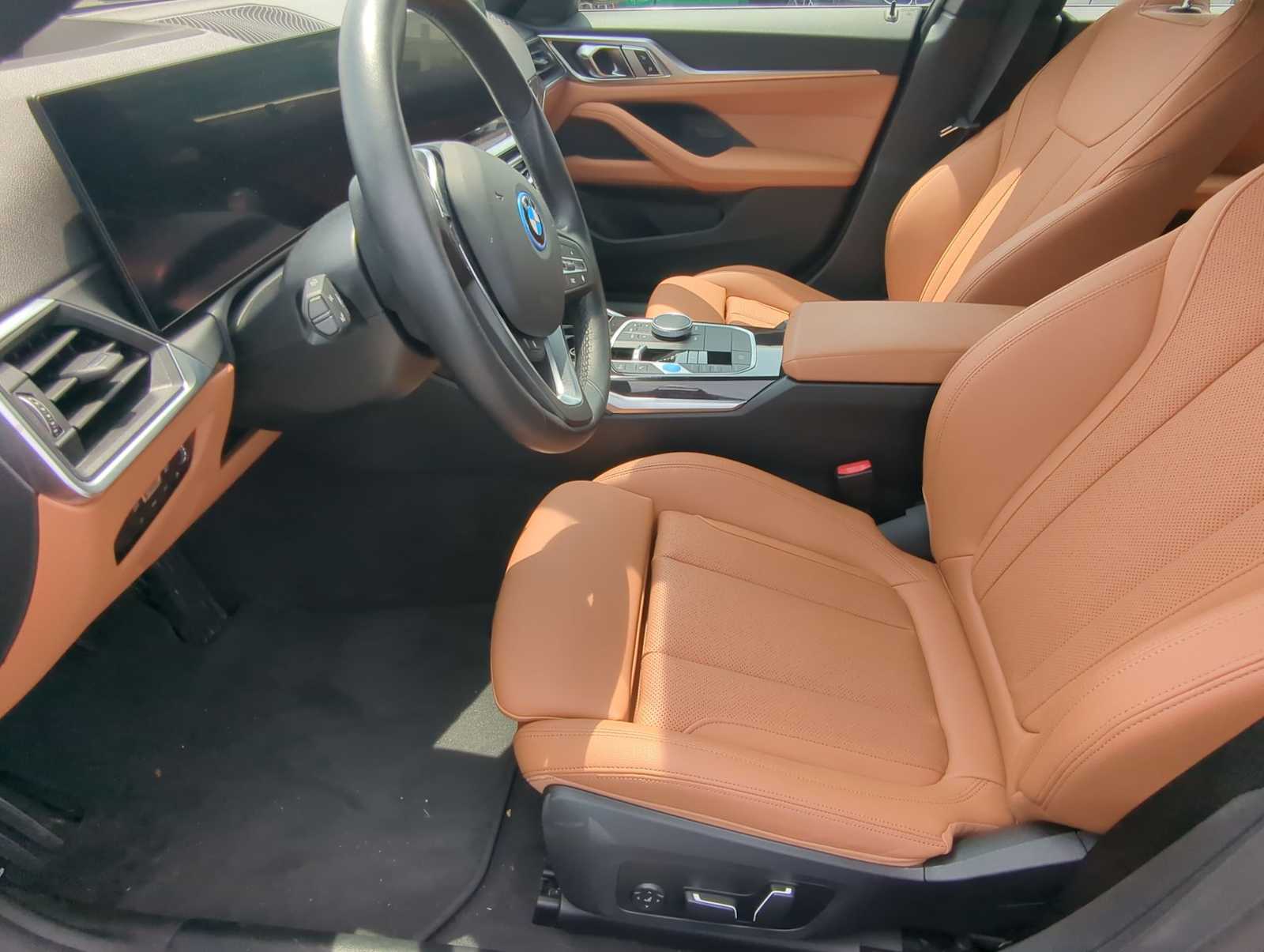 Thumbnail: 2024 BMW i4 - 10