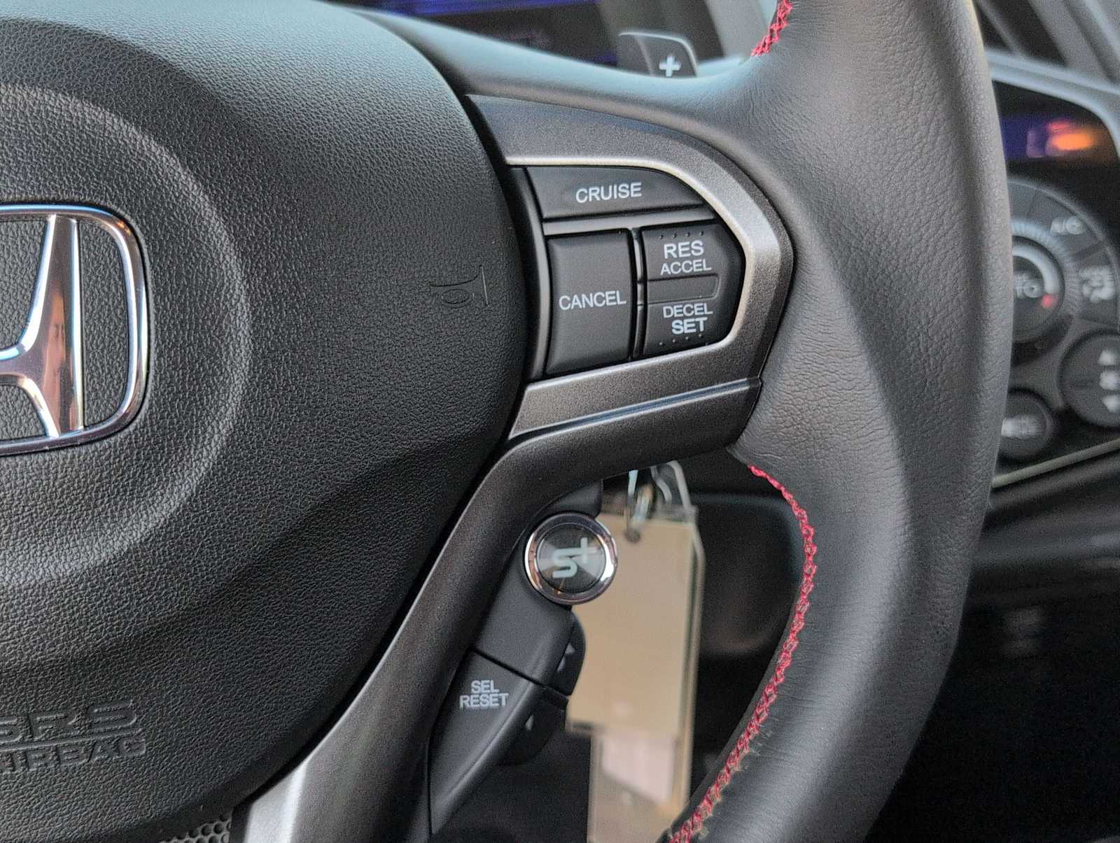 Thumbnail: 2013 Honda CR-Z - 21