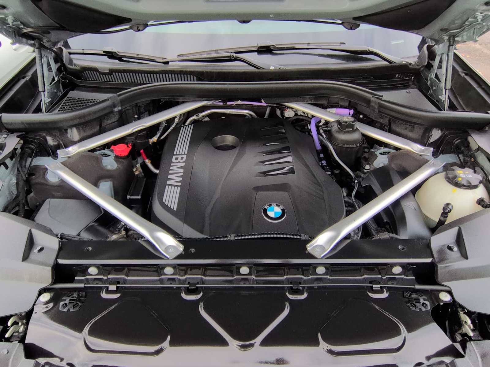 Thumbnail: 2023 BMW X7 - 15