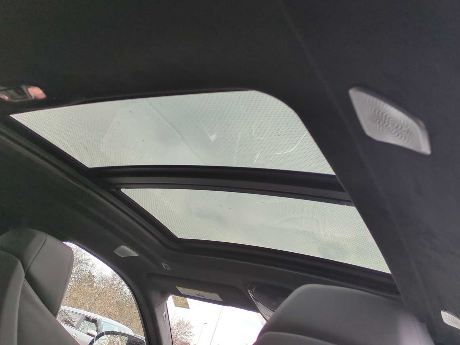 Thumbnail: 2026 BMW X6 - 23