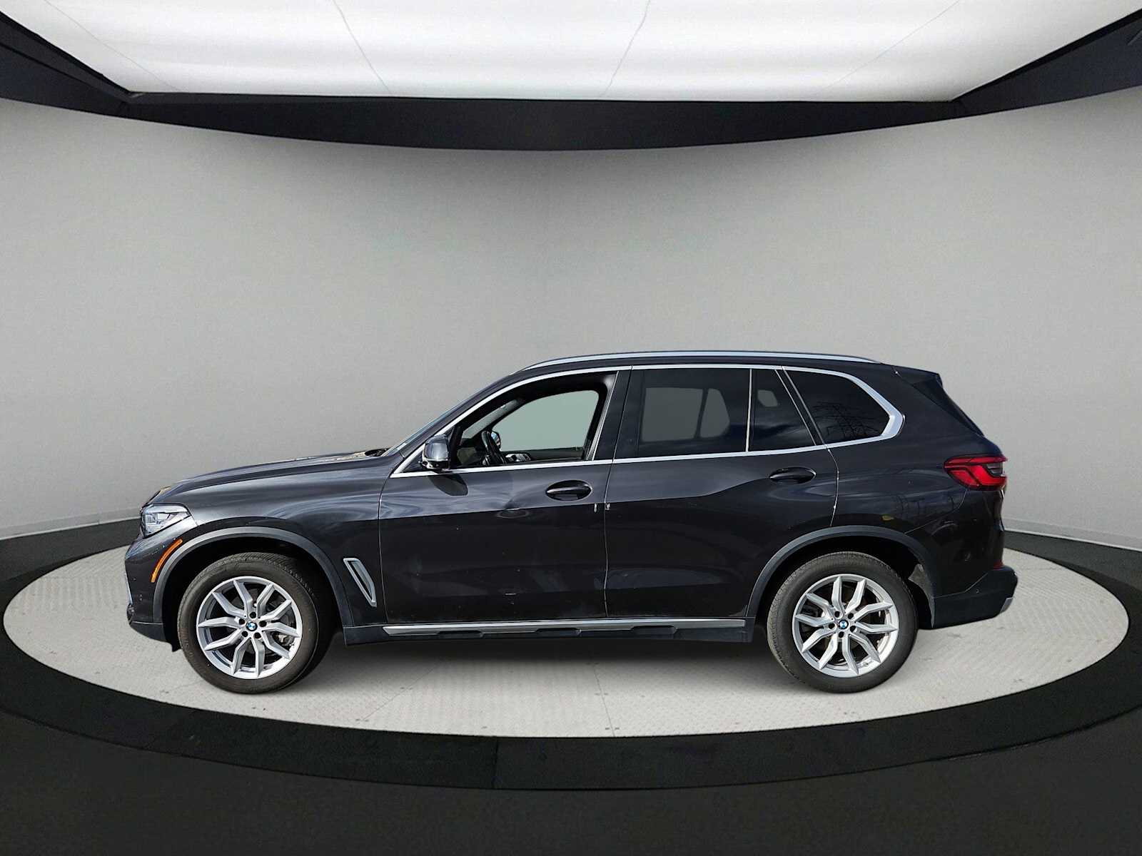 Thumbnail: 2020 BMW X5 - 5