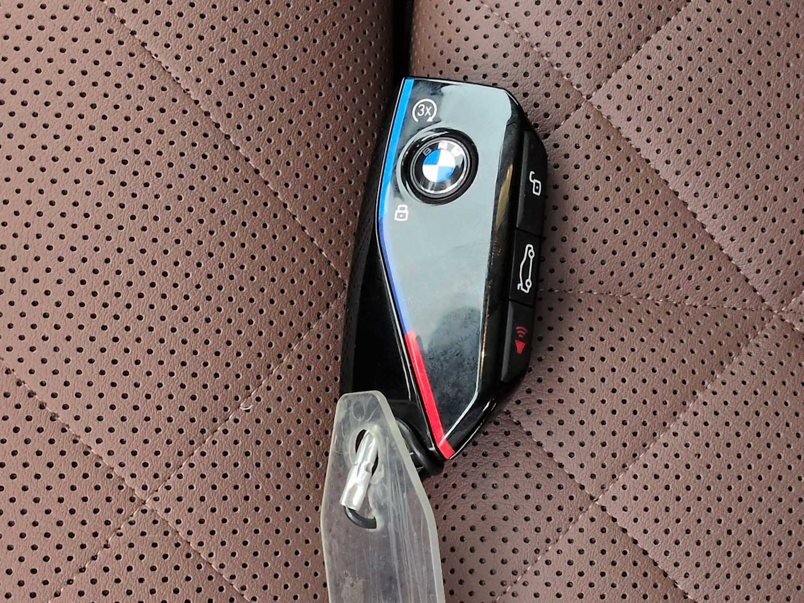 Thumbnail: 2026 BMW X5 - 38