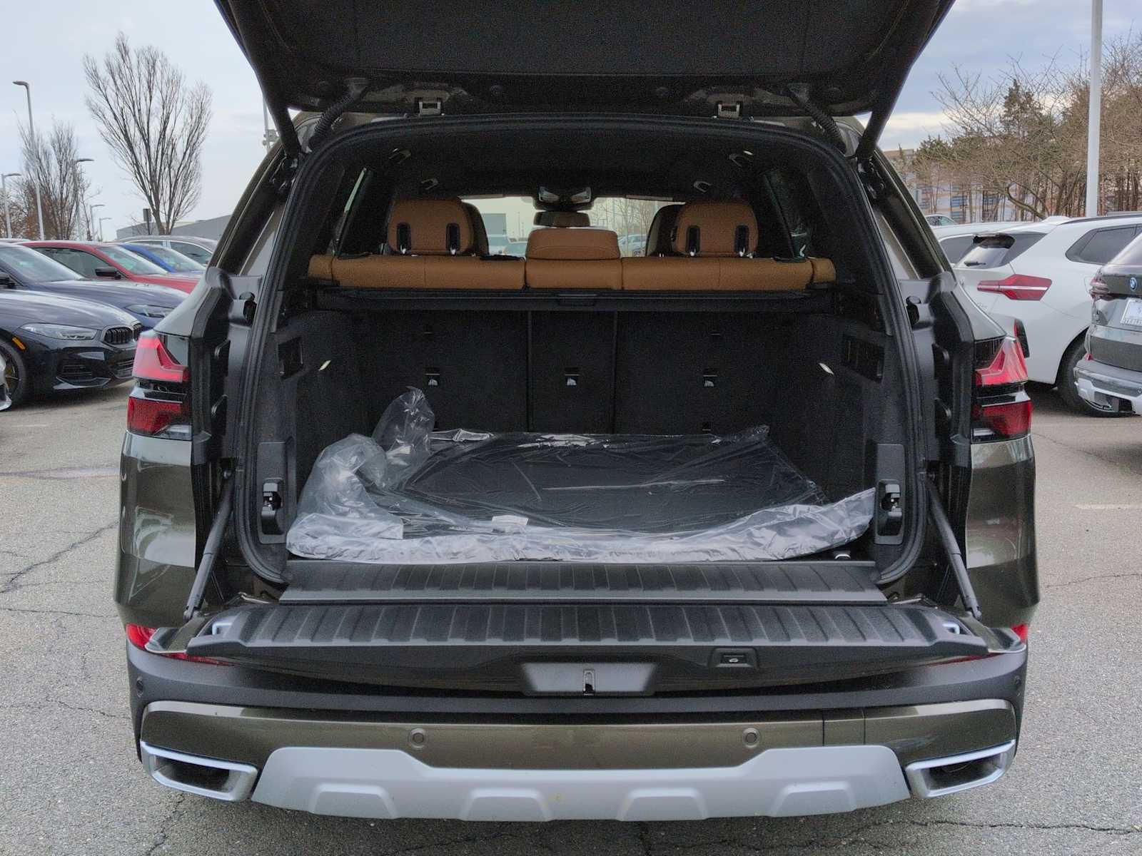 Thumbnail: 2026 BMW X5 - 37