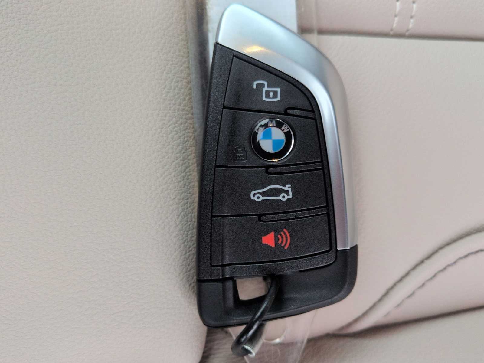 Thumbnail: 2026 BMW i4 - 37