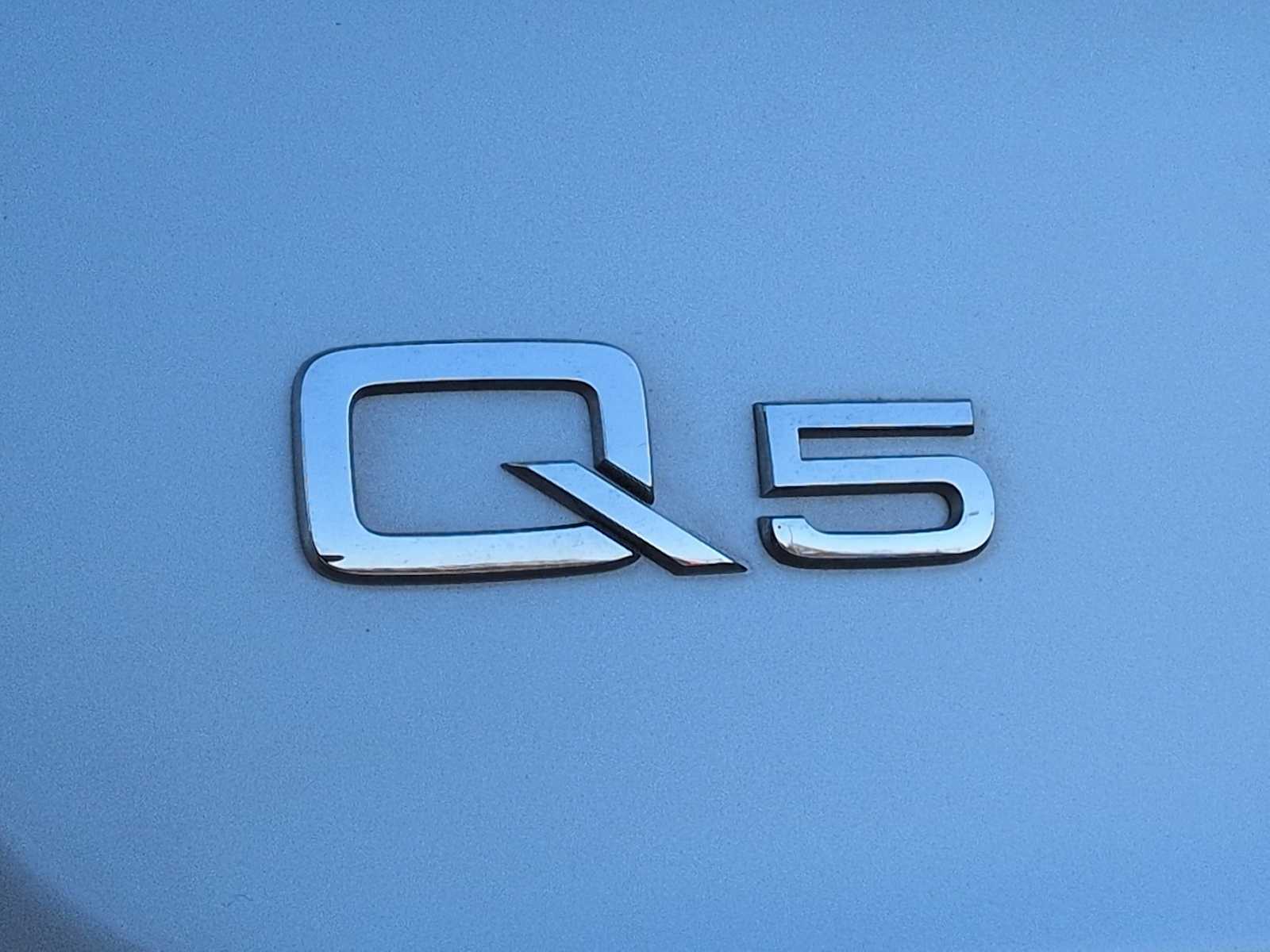 Thumbnail: 2021 Audi Q5 - 13