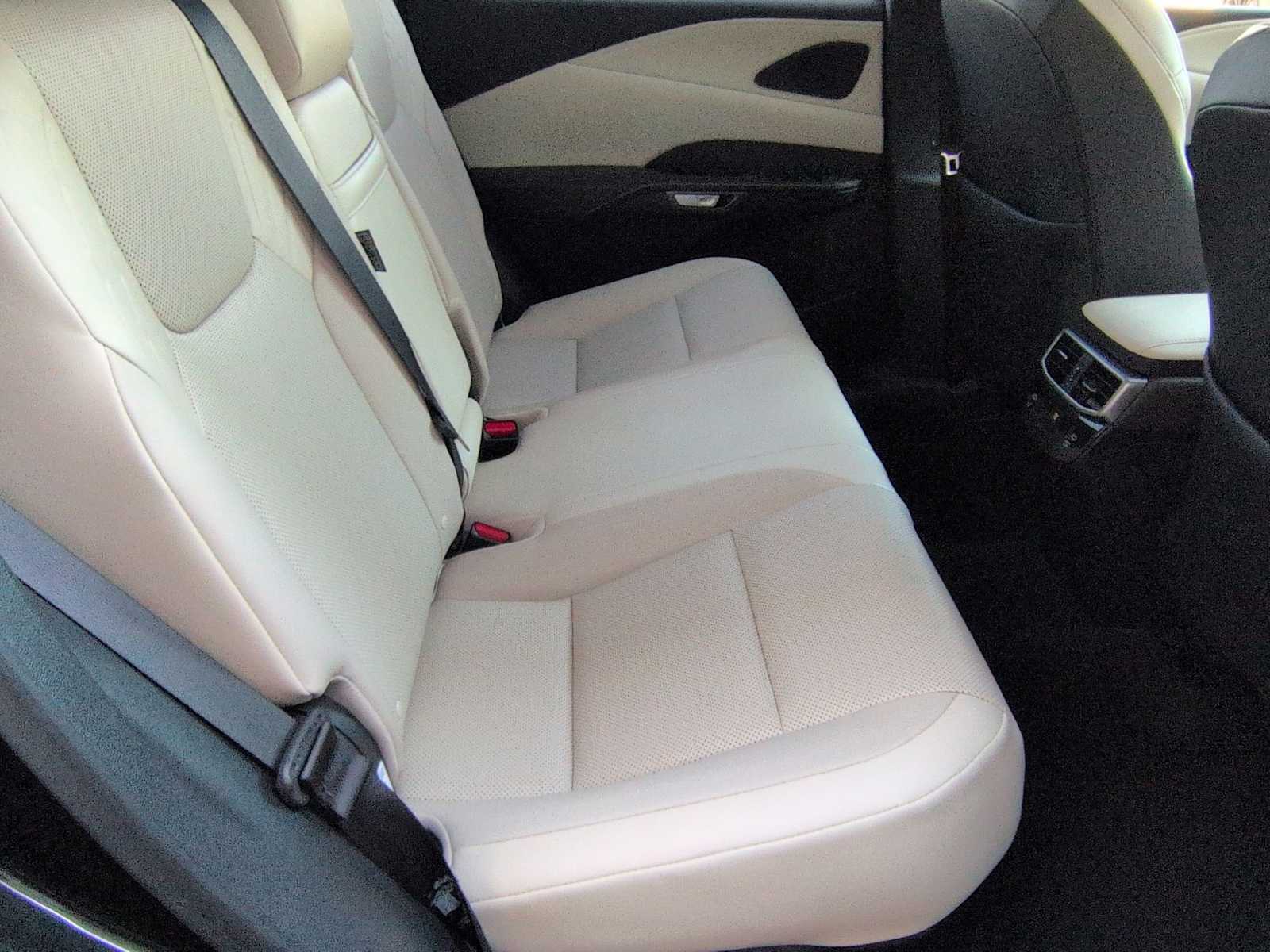 Thumbnail: 2023 Lexus RX - 22