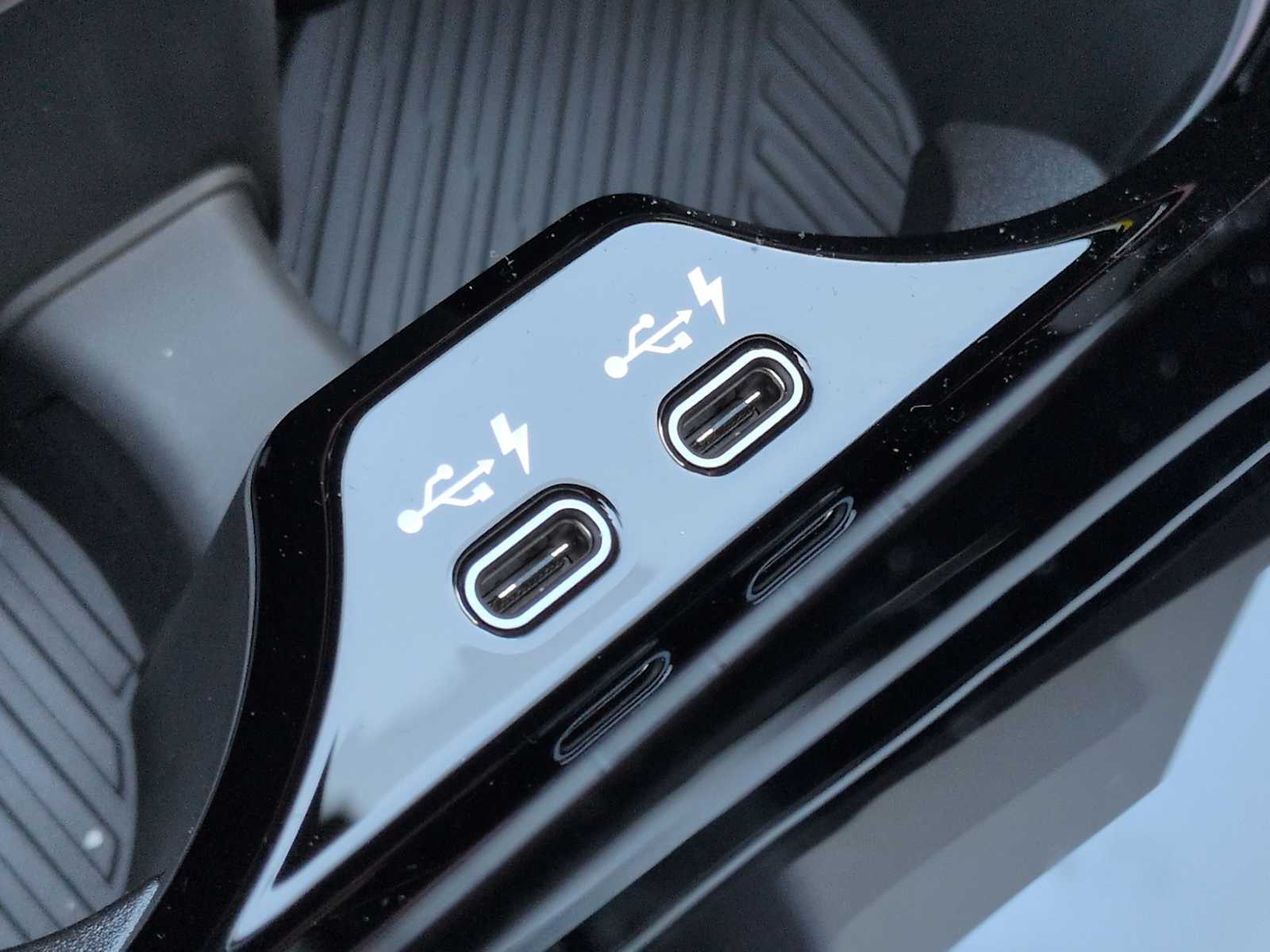 Thumbnail: 2026 BMW 5 Series - 33